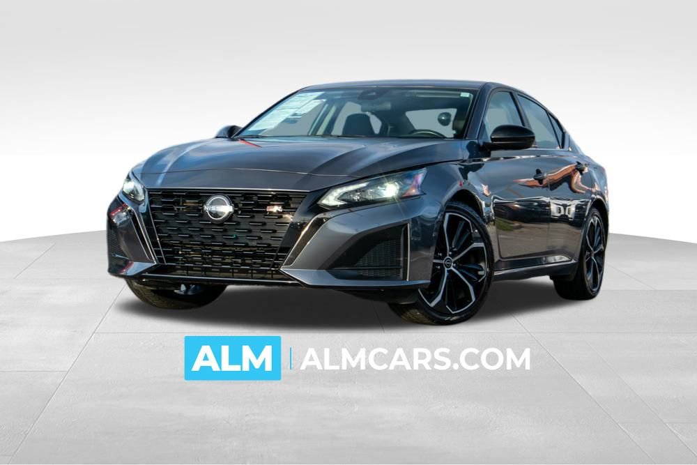 Used 2024 Nissan Altima 2.5 SR