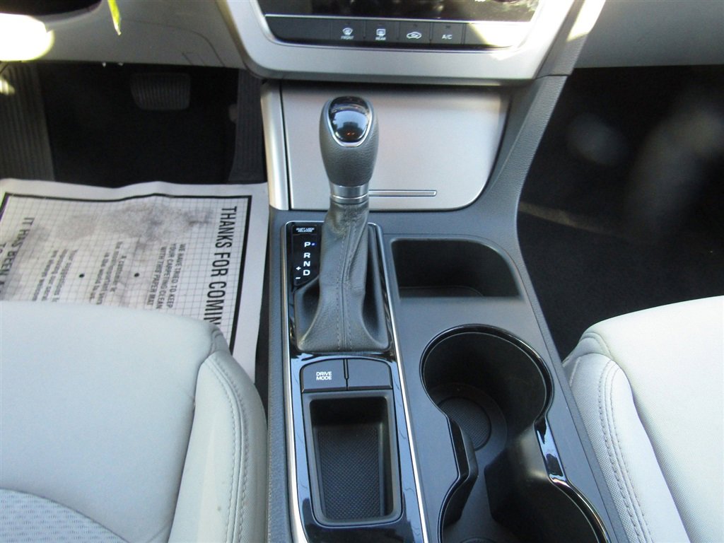 Used 2015 Hyundai Sonata SE image 25