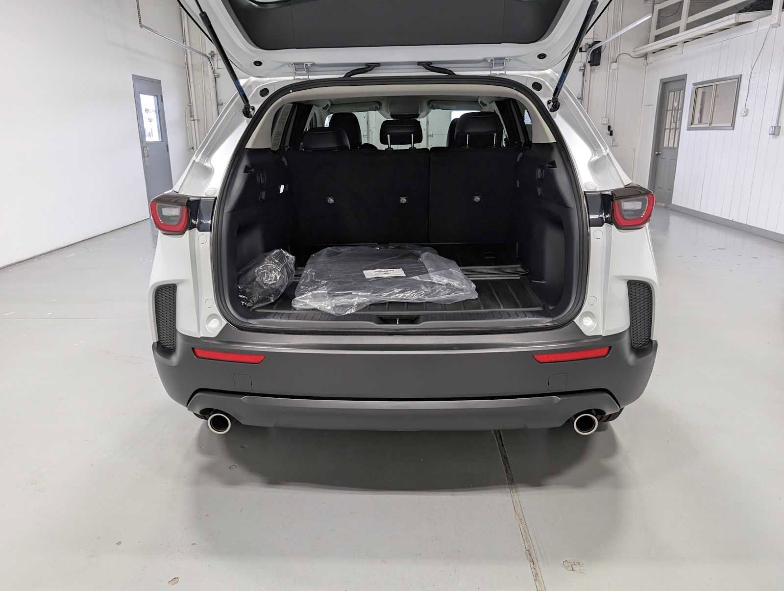 Certified 2025 MAZDA CX-50 AWD 2.5 S w/ Weather Package image 36