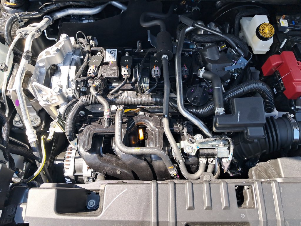 New 2026 Nissan Kicks SR FWD image 23