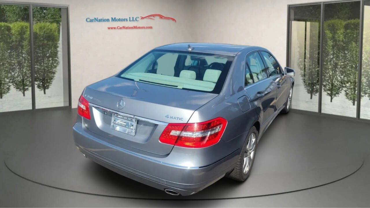 Used 2011 Mercedes-Benz E 350 4MATIC Sedan image 4