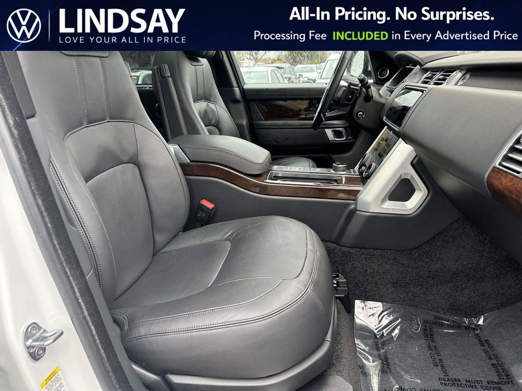 Used 2020 Land Rover Range Rover Long Wheelbase HSE image 12