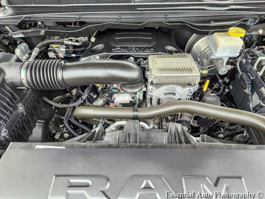 Used 2024 RAM 1500 Laramie AWD/4WD image 25