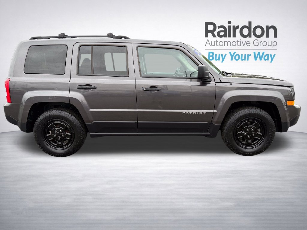 Used 2016 Jeep Patriot Sport FWD image 8
