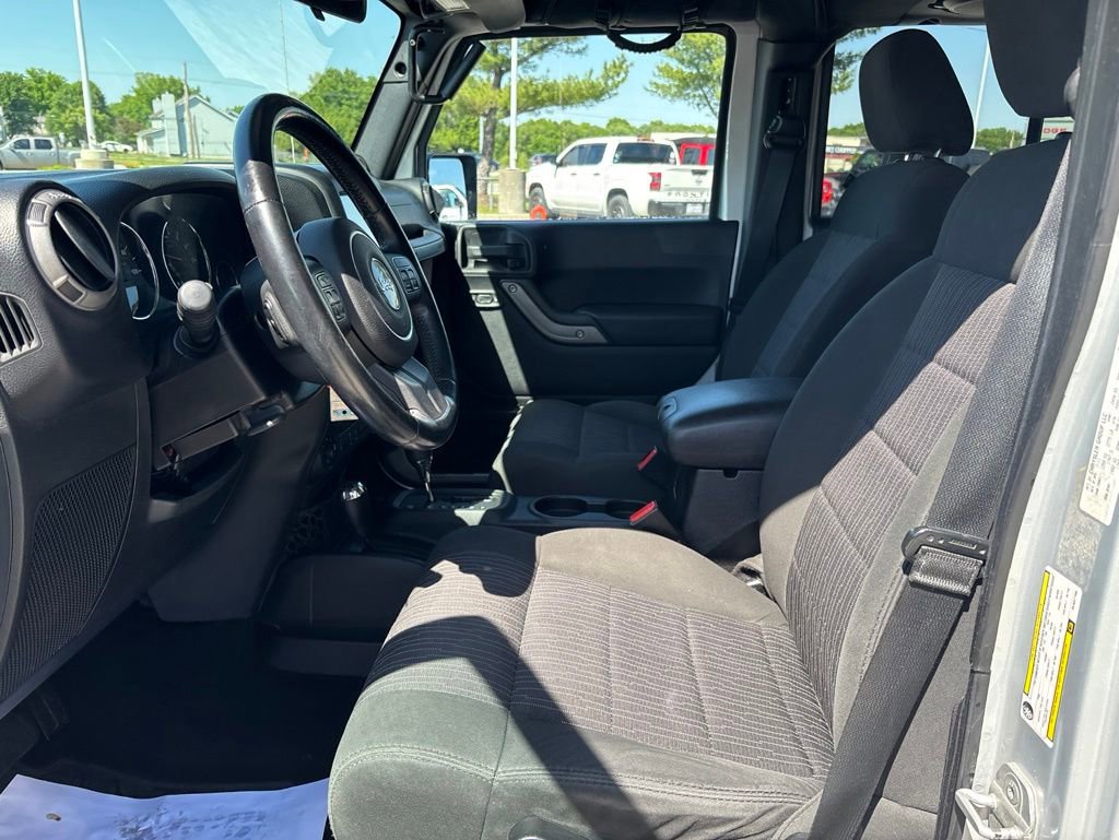 Used 2011 Jeep Wrangler Unlimited Sport AWD/4WD image 49
