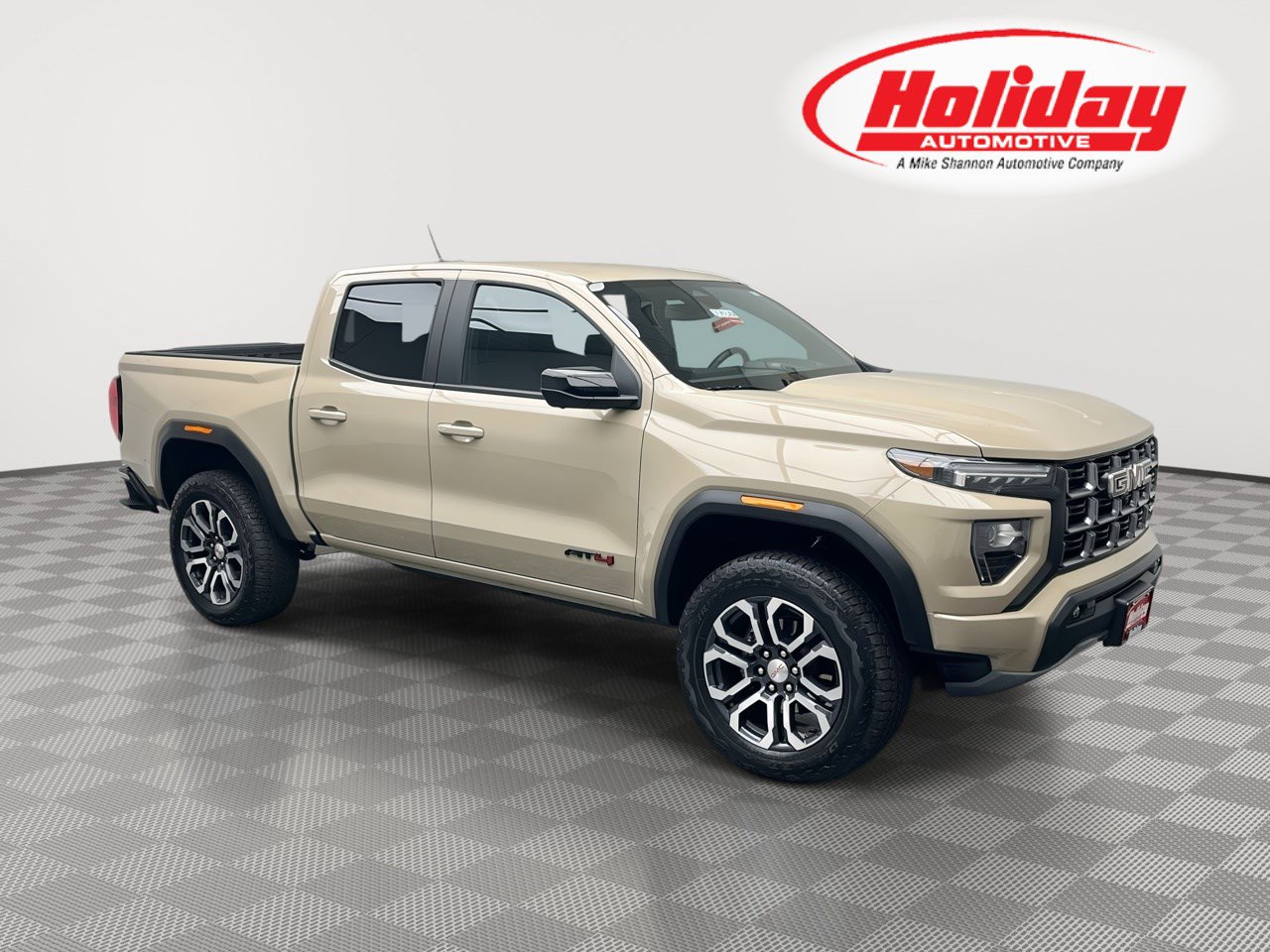 Used 2024 GMC Canyon AT4 w/ Technology Package image 1