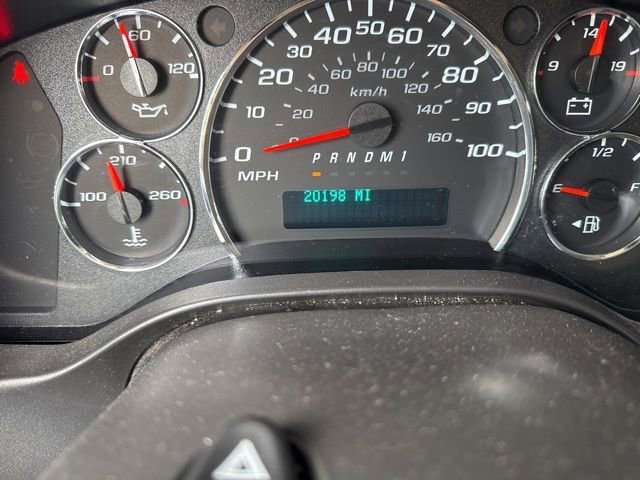 Used 2024 Chevrolet Express 2500 w/ Driver Convenience Package image 14