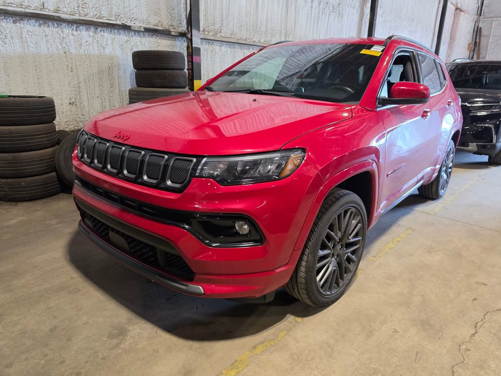 Used 2022 Jeep Compass Limited AWD/4WD image 1