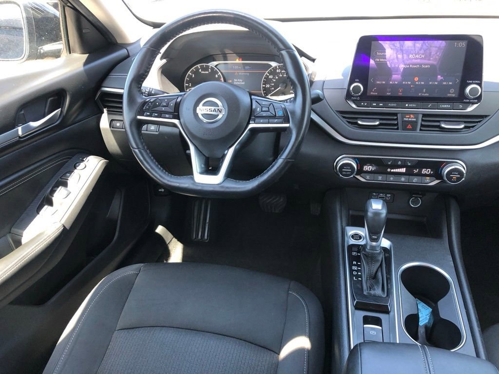 Used 2019 Nissan Altima 2.5 SV image 8