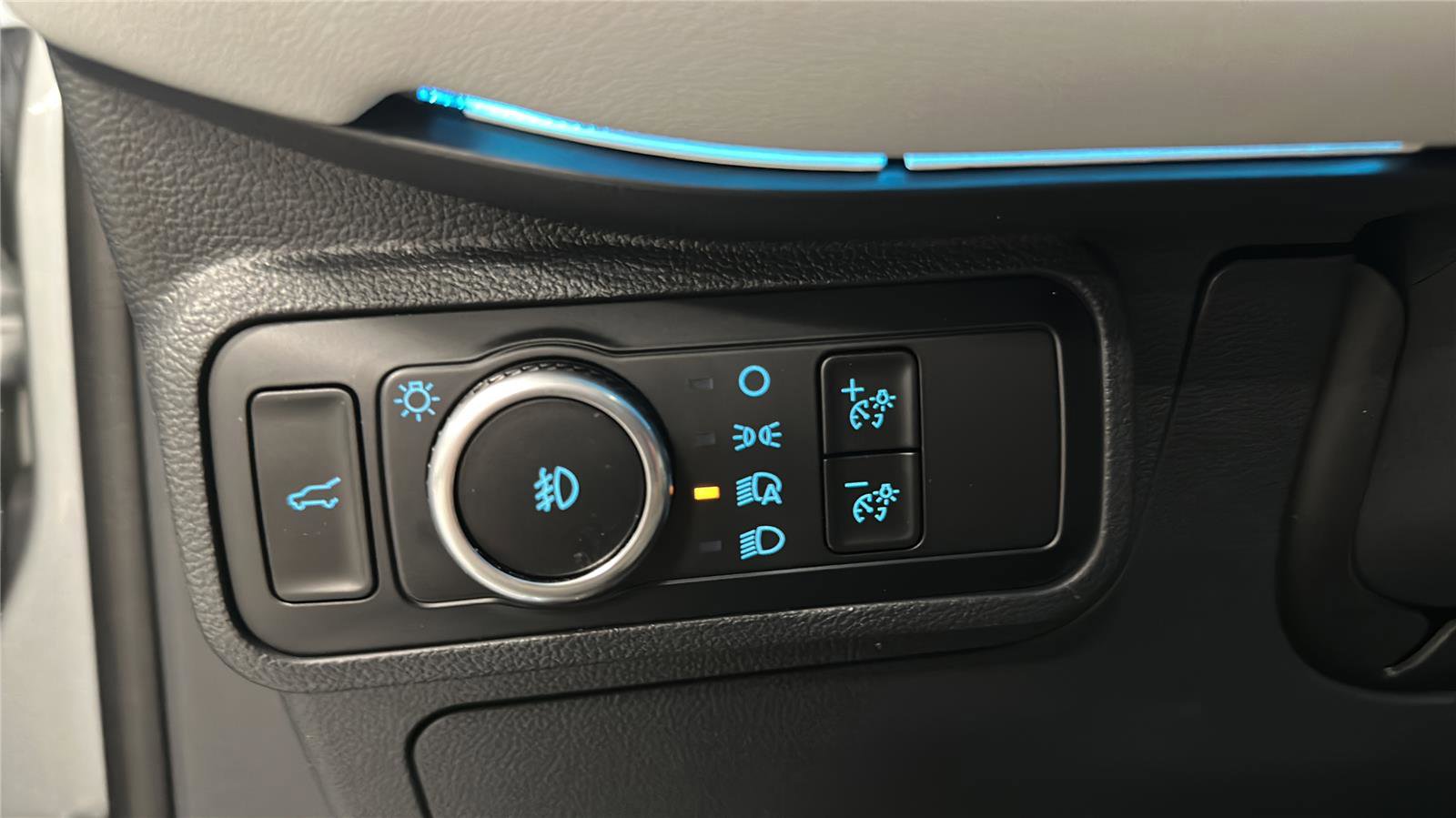 Used 2025 Ford Explorer Platinum w/ Ultimate Package image 21