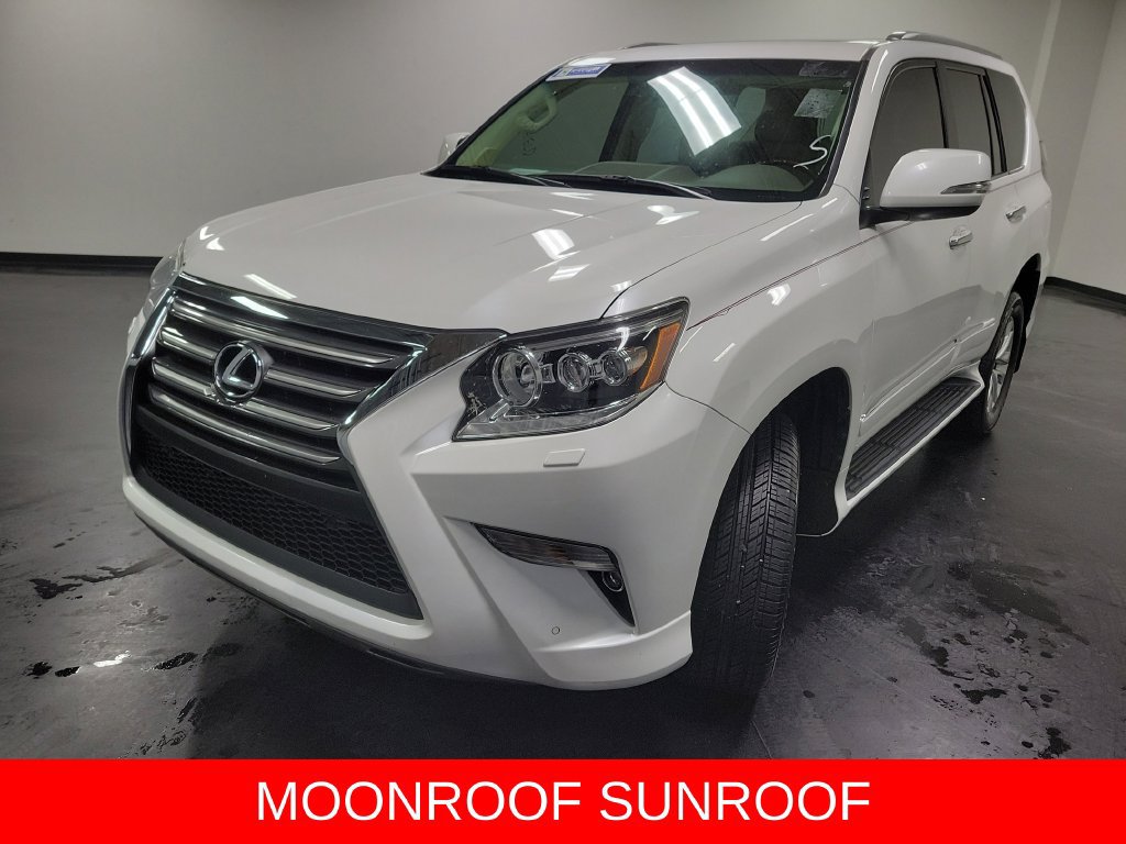 Used 2019 Lexus GX 460 Premium w/ Premium Package AWD/4WD image 4