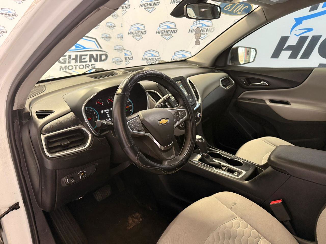 Used 2018 Chevrolet Equinox LS FWD image 13