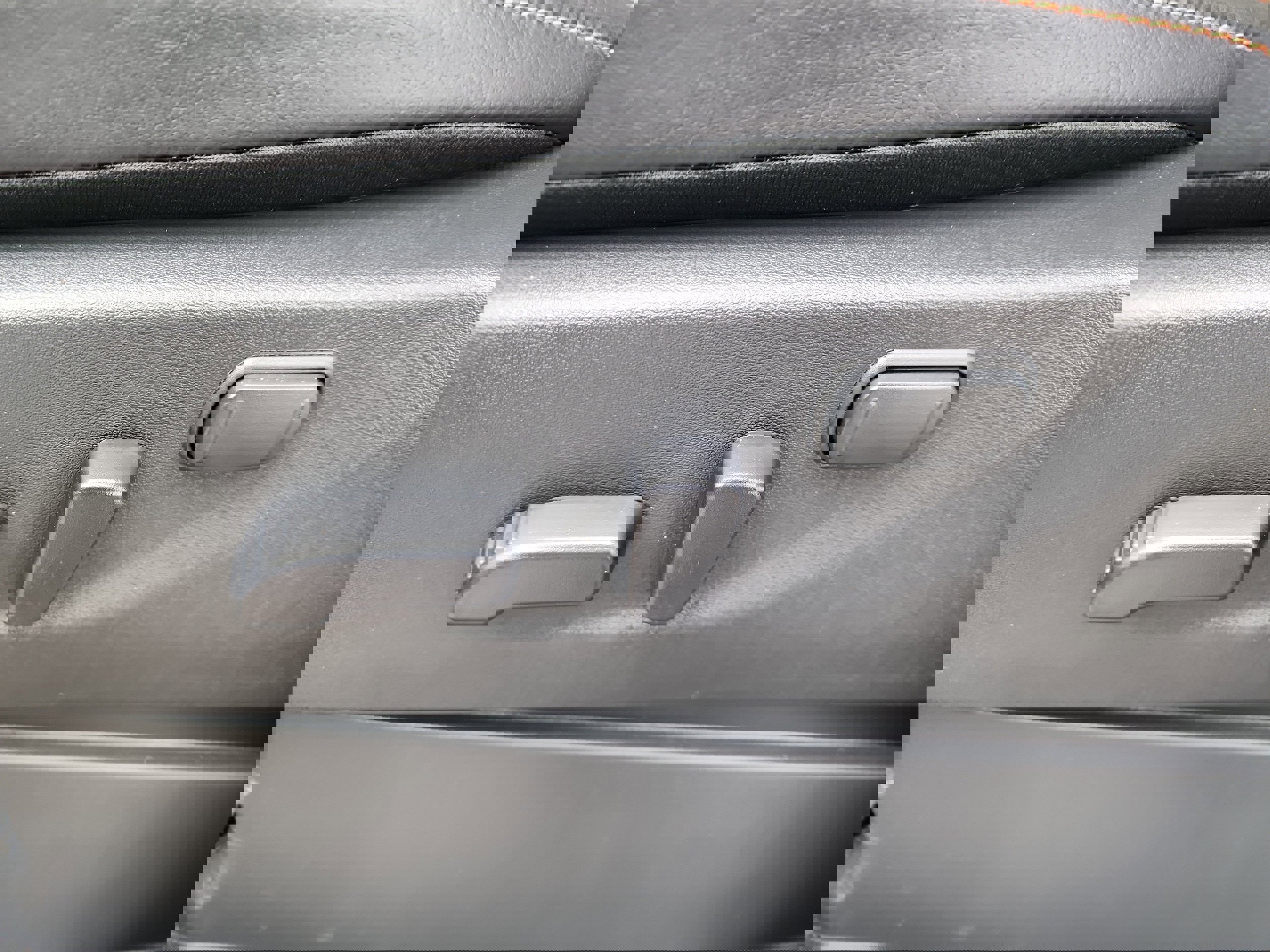 New 2026 Nissan Frontier PRO-4X image 12