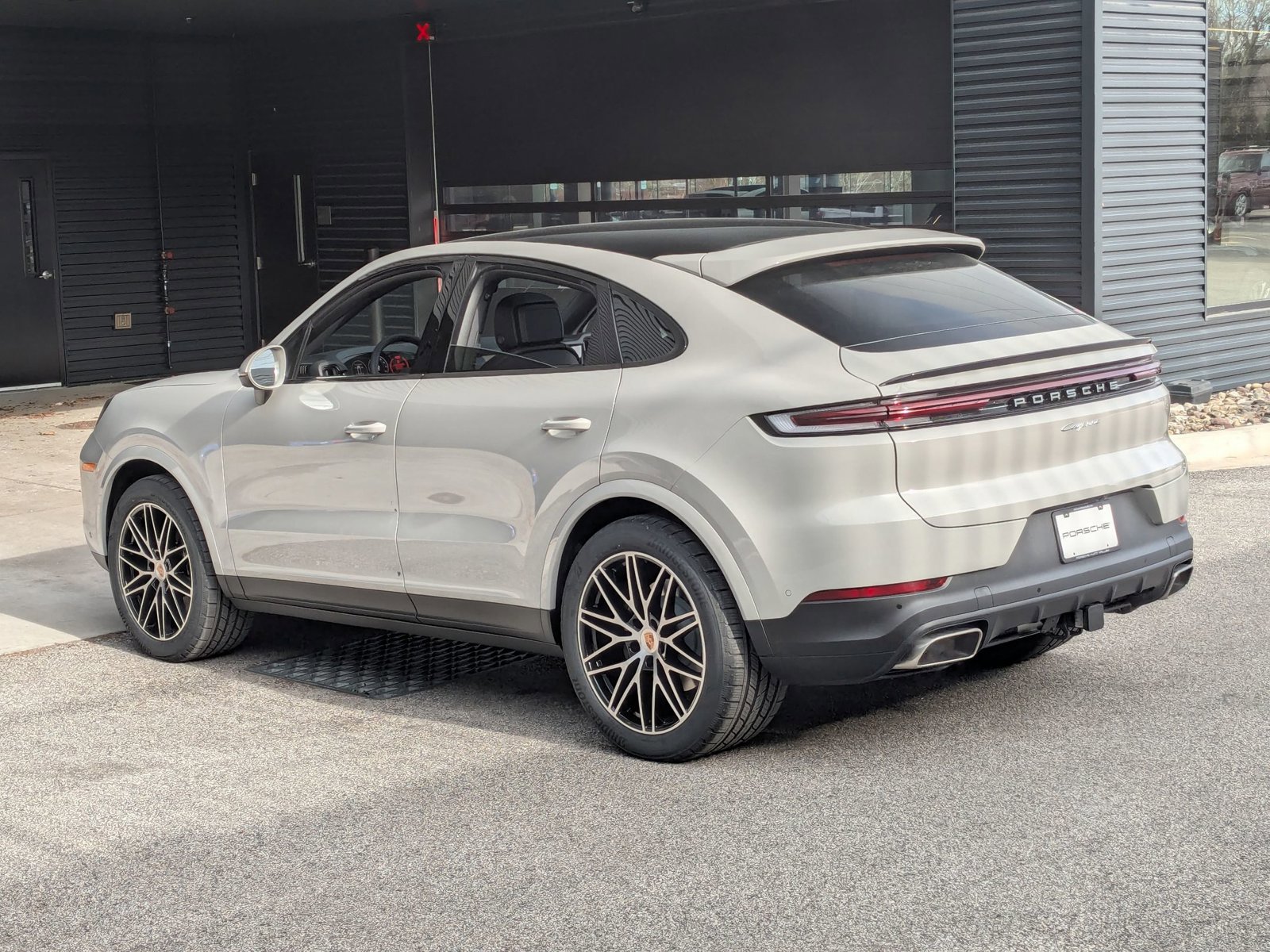 New 2026 Porsche Cayenne Coupe image 3