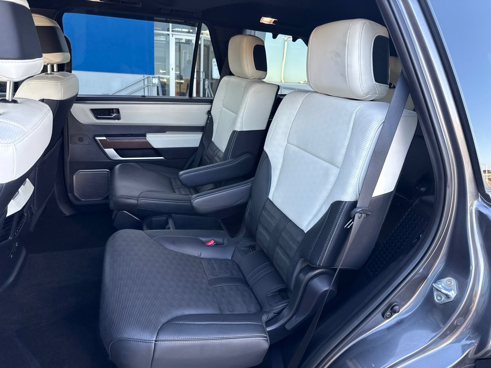Used 2024 Toyota Sequoia Capstone AWD/4WD image 13