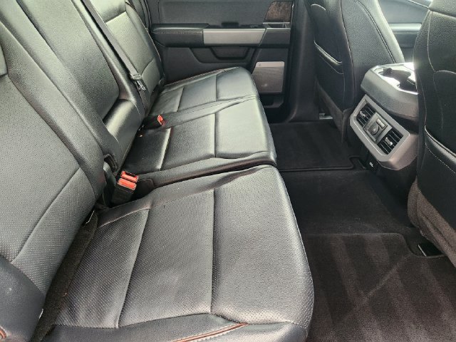 Used 2024 Ford F250 Lariat w/ Chrome Package AWD/4WD image 31