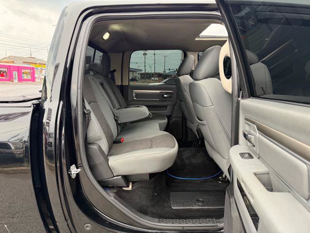 Used 2014 RAM 1500 SLT AWD/4WD image 18