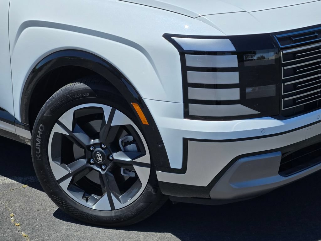 Used 2026 Hyundai Palisade Limited AWD/4WD image 9