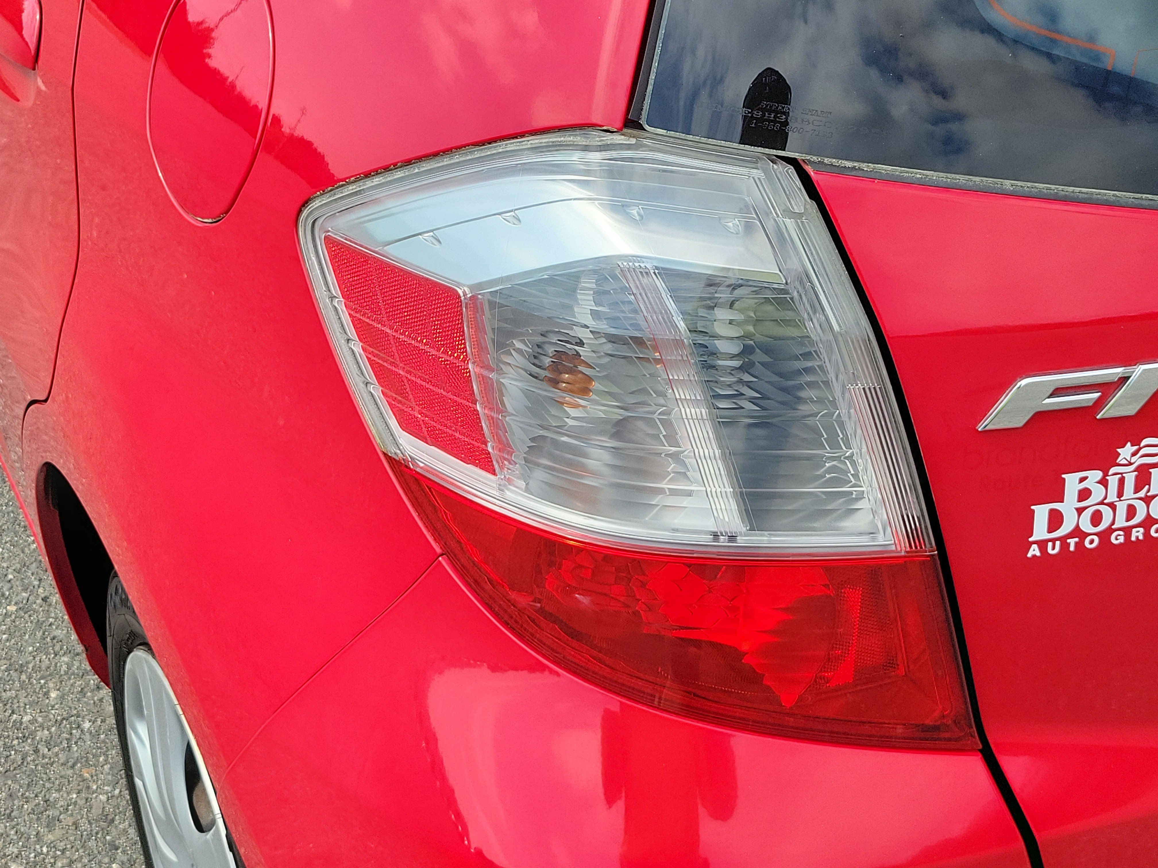 Used 2011 Honda Fit image 11