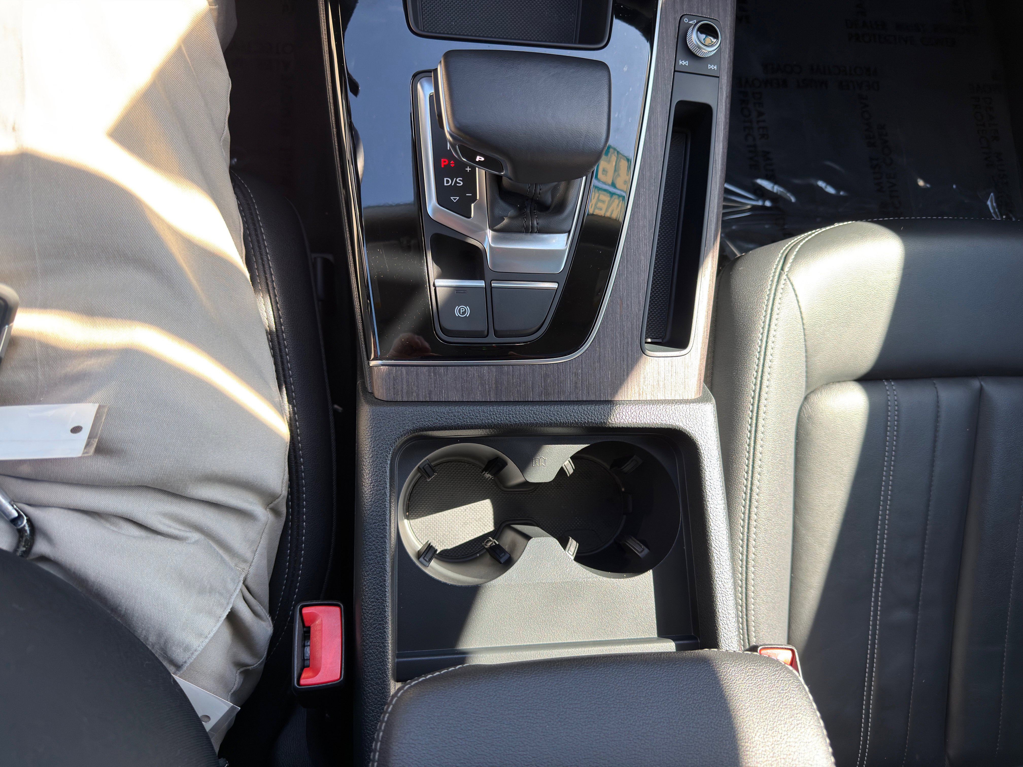 Used 2023 Audi Q5 2.0T Premium image 32