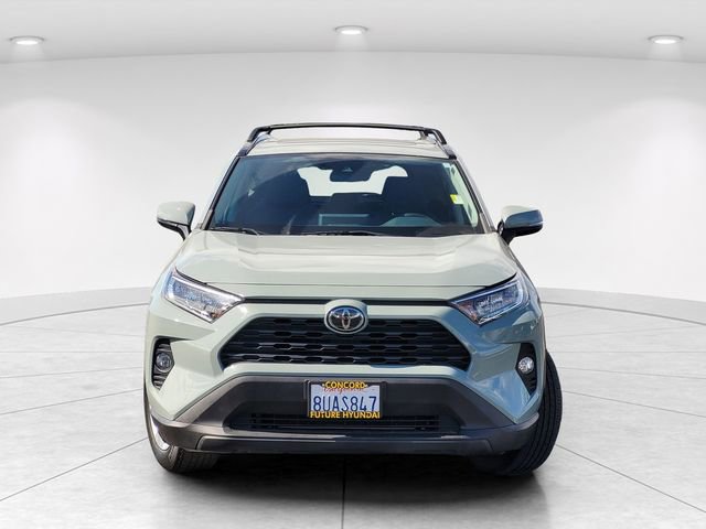 Used 2021 Toyota RAV4 XLE w/ Convenience Package image 3