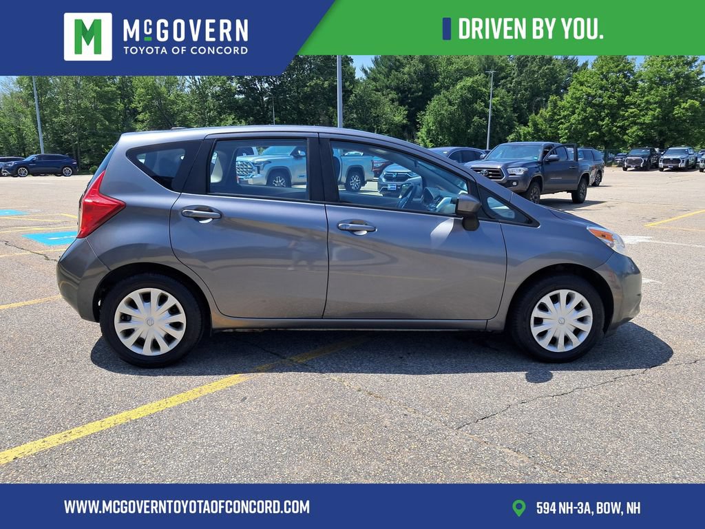 Used 2016 Nissan Versa Note SV FWD image 3