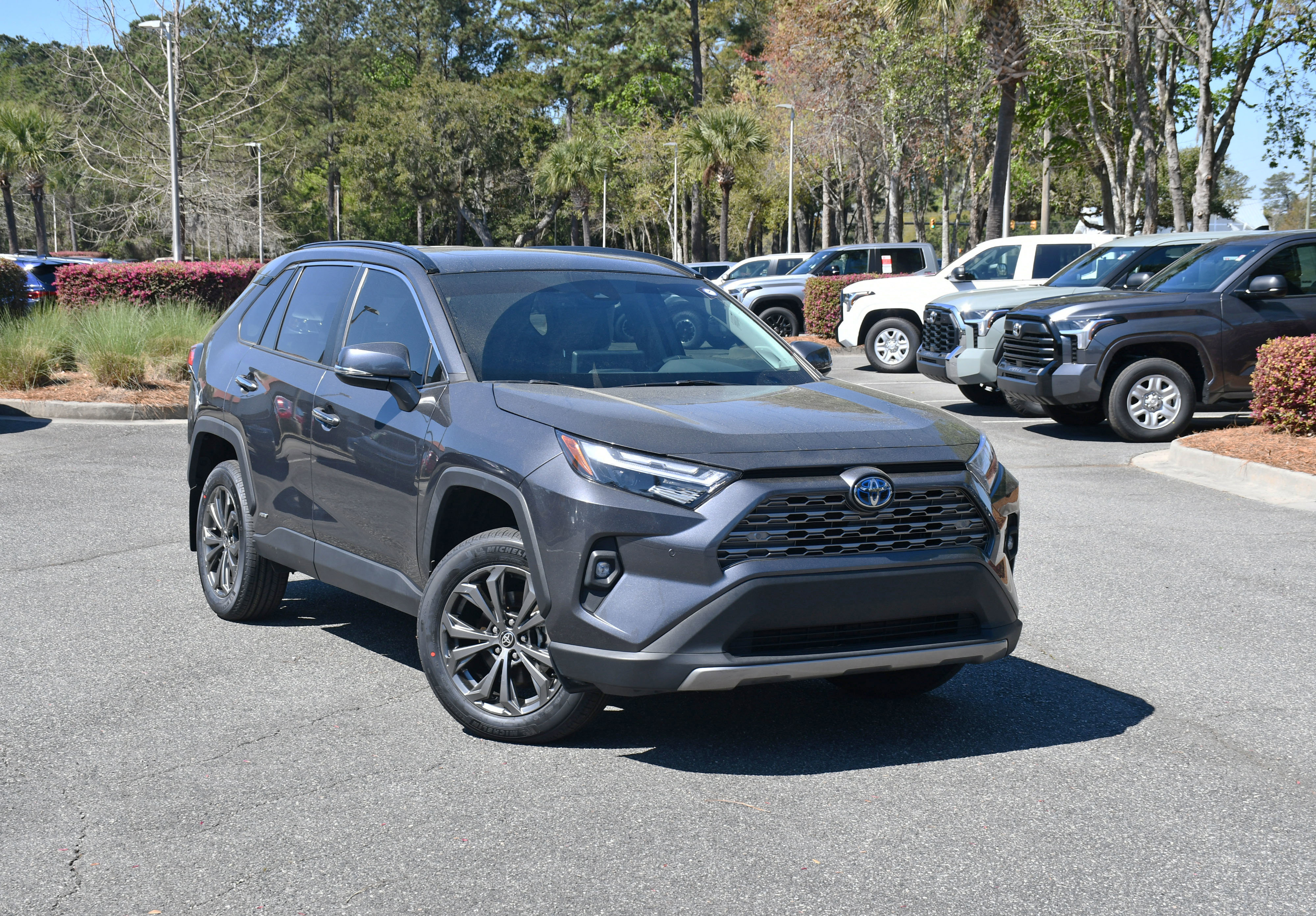 Used 2024 Toyota RAV4 Limited image 6