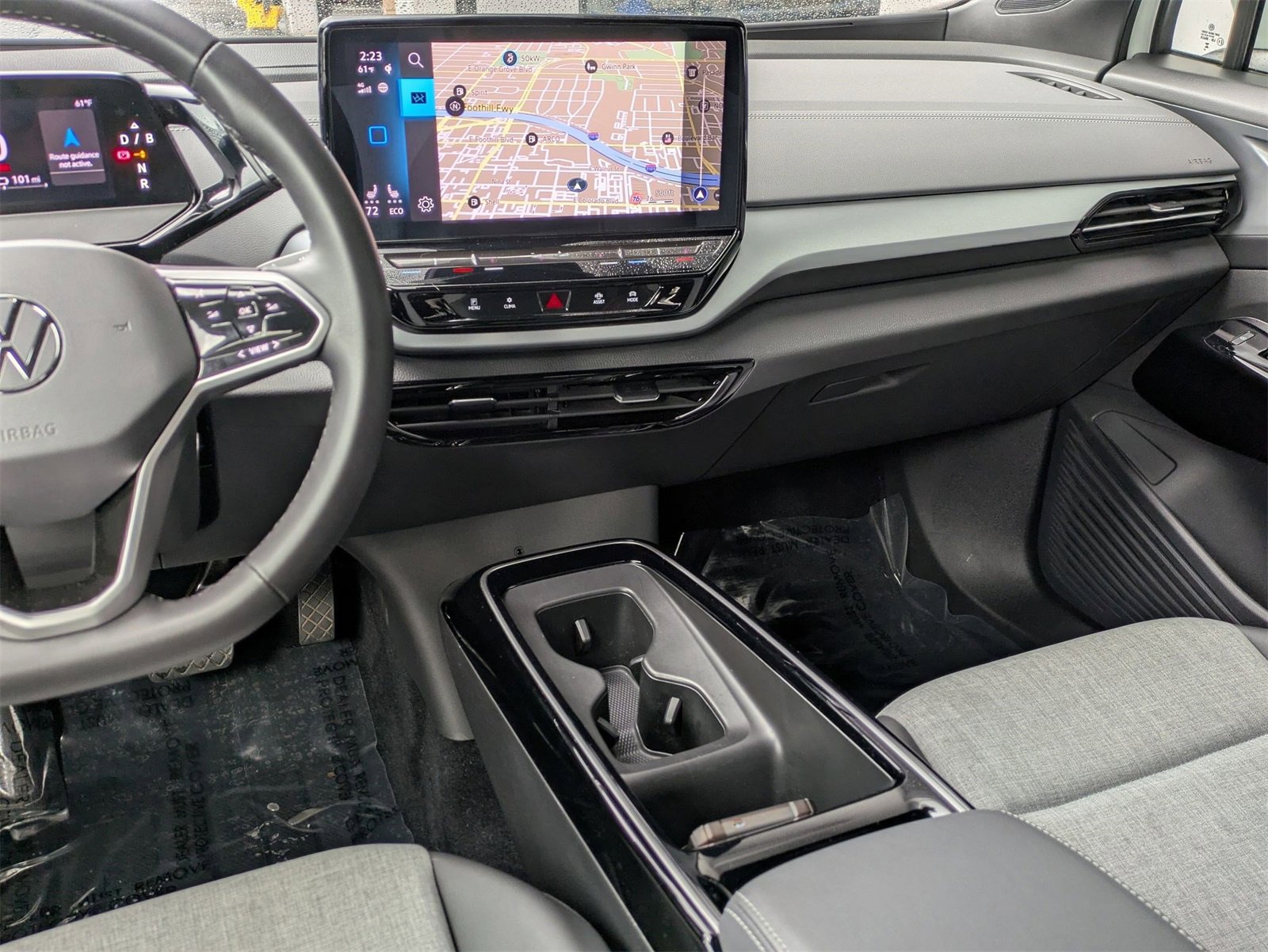 Used 2023 Volkswagen ID.4 Pro image 9