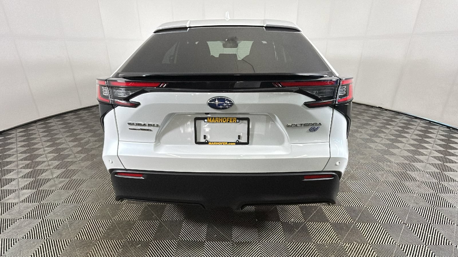 Used 2023 Subaru Solterra AWD video 4