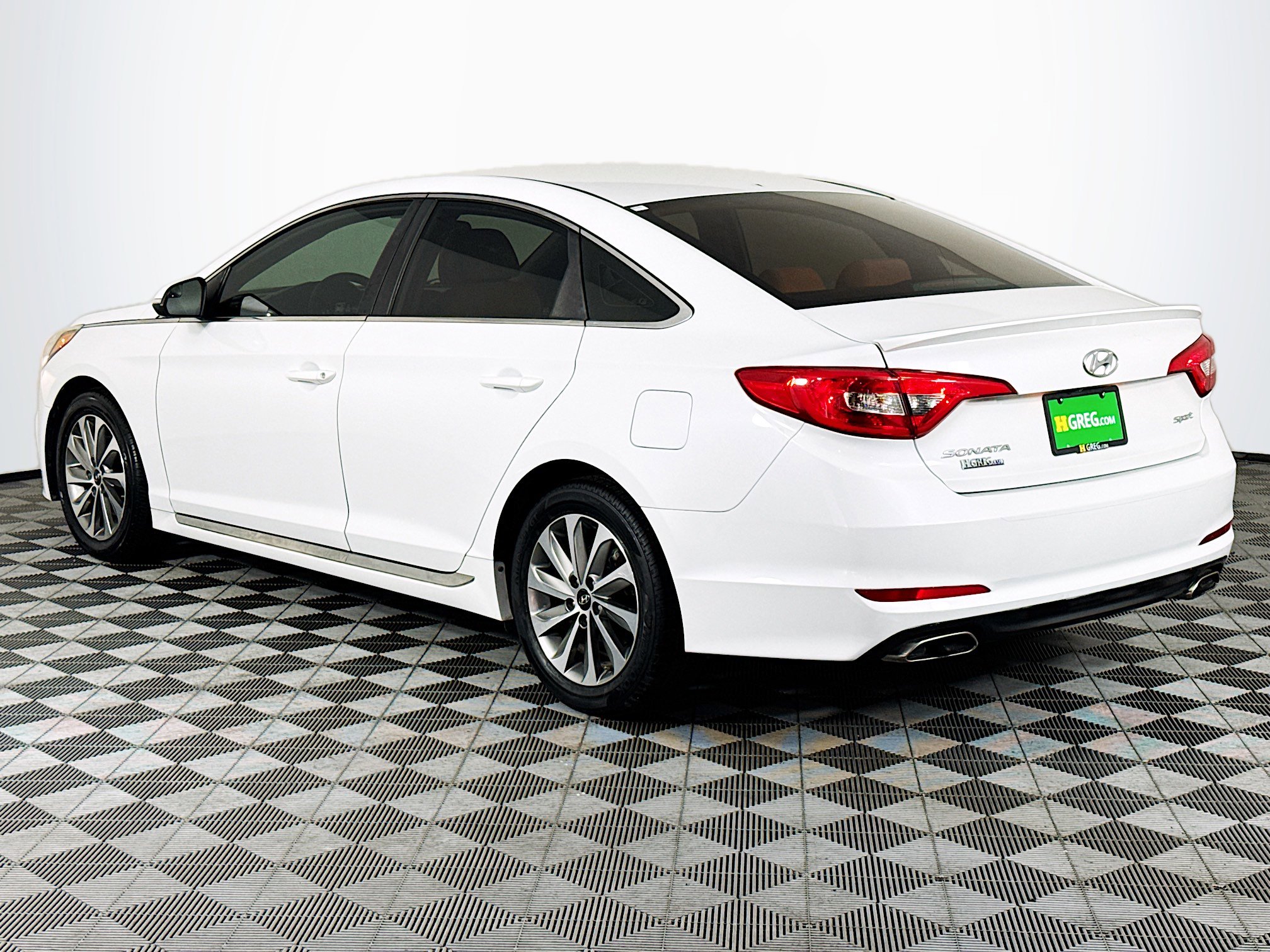 Used 2016 Hyundai Sonata Sport image 6