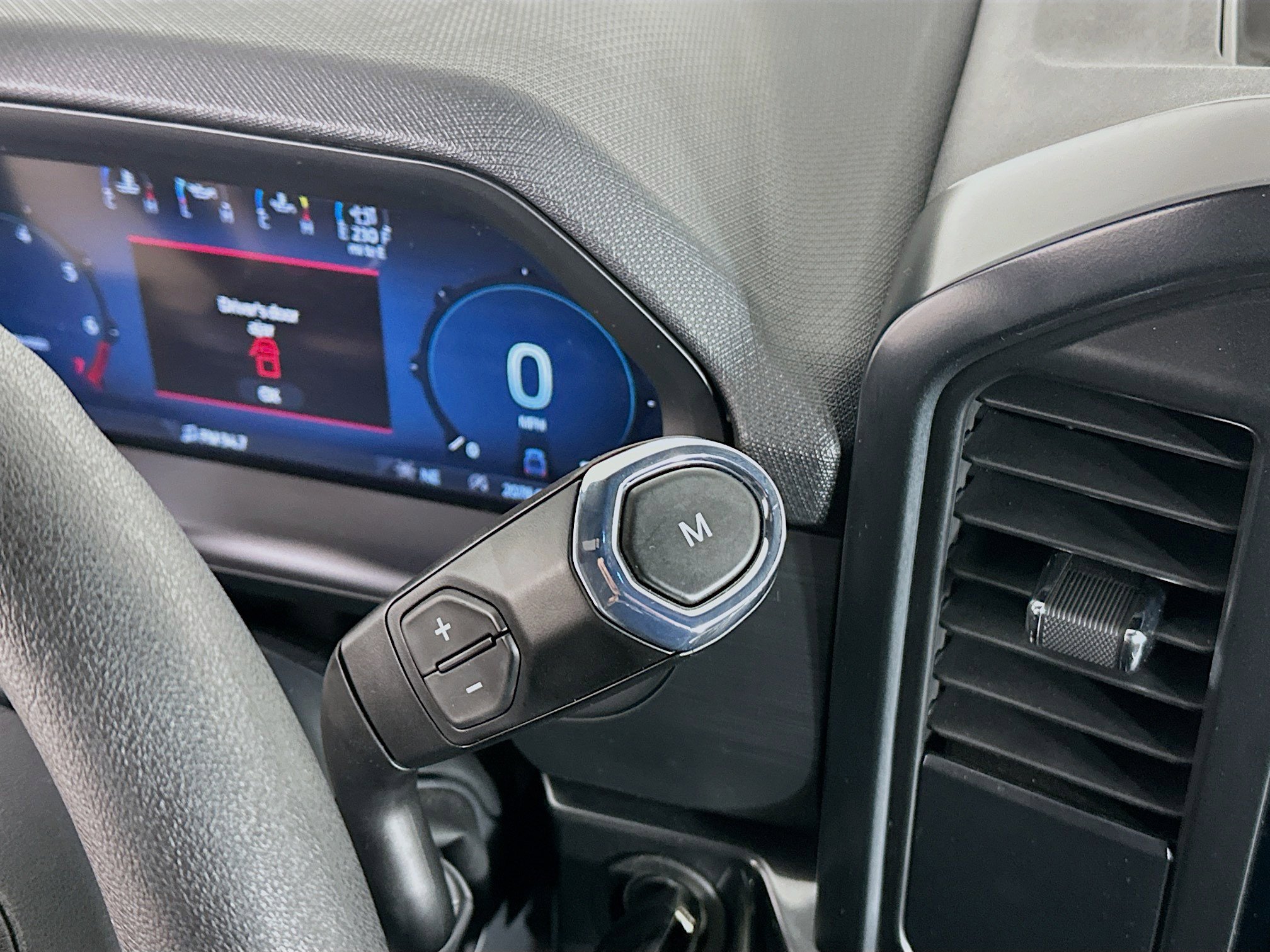 Used 2025 Ford F150 STX w/ Equipment Group 200A image 23