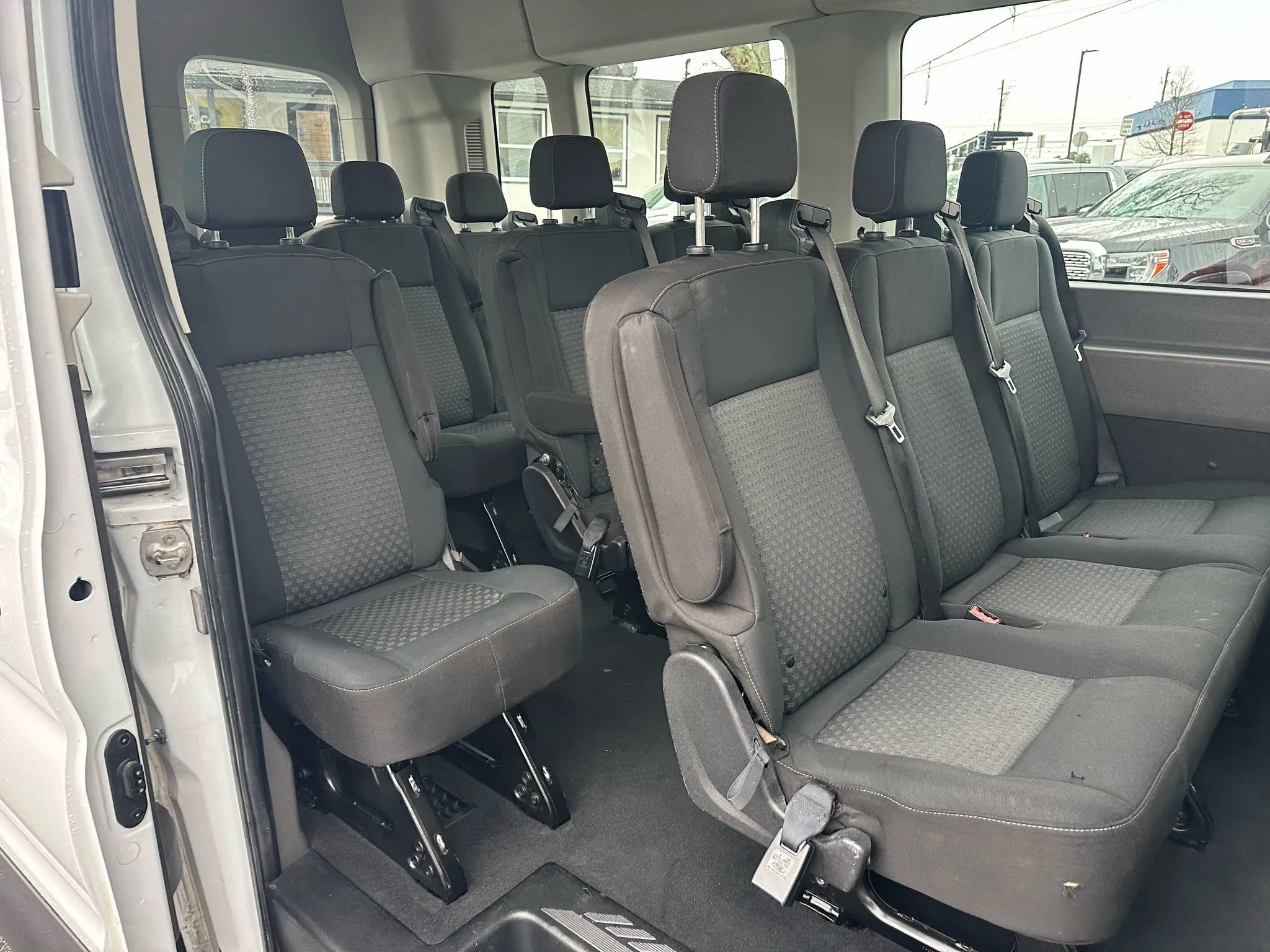 Used 2023 Ford Transit 350 XLT RWD image 10