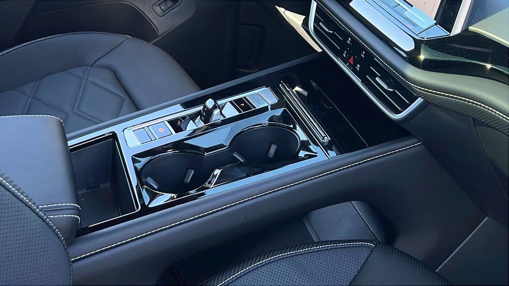 New 2026 Volkswagen Atlas Cross Sport SE image 10