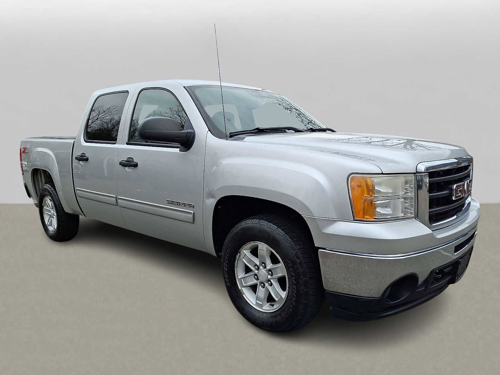 Used 2011 GMC Sierra 1500 SLE w/ Power Tech Package video 3