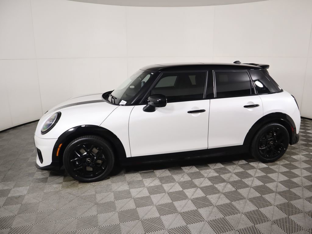 New 2026 MINI Cooper S image 8