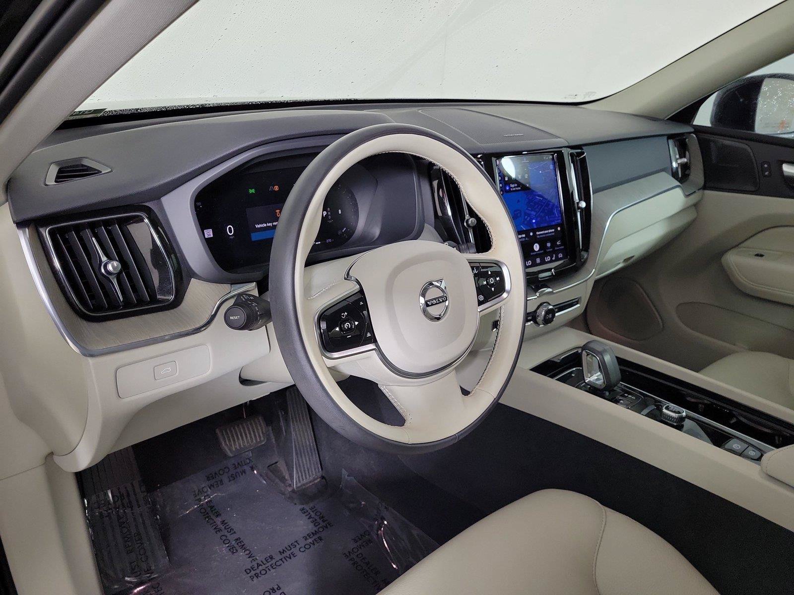 Certified 2023 Volvo XC60 B5 Plus w/ Protection Package Premier FWD image 23
