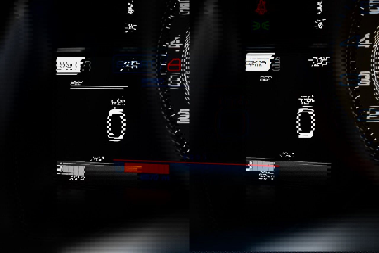 Used 2021 Ferrari F8 Tributo image 21