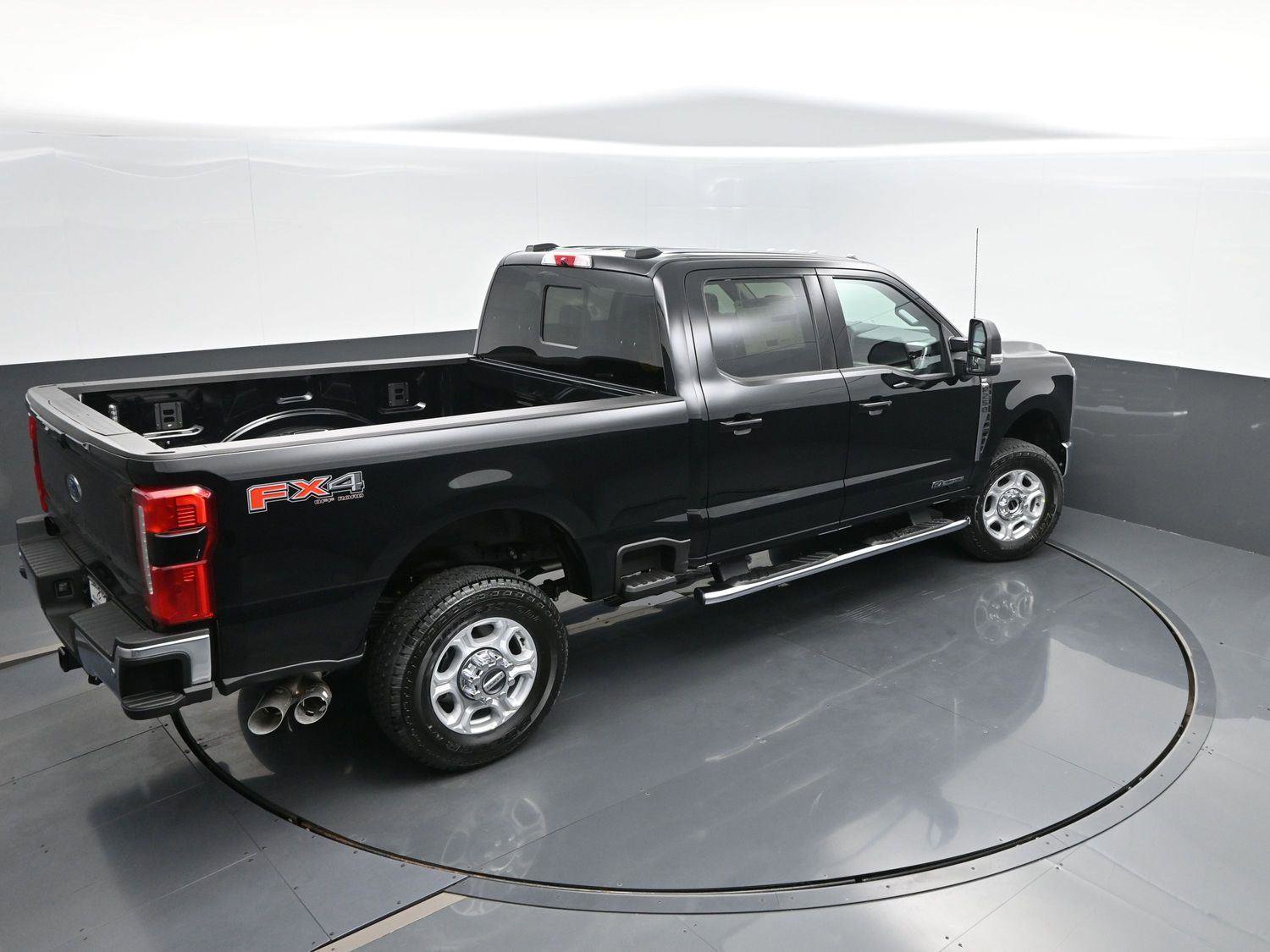 New 2026 Ford F250 XLT image 40