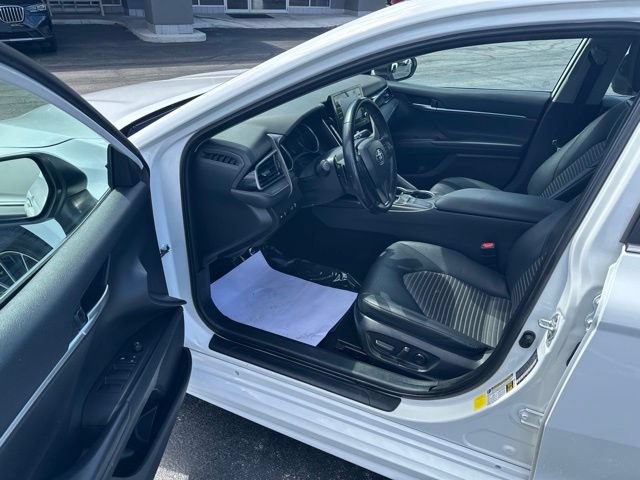 Used 2023 Toyota Camry SE FWD image 13