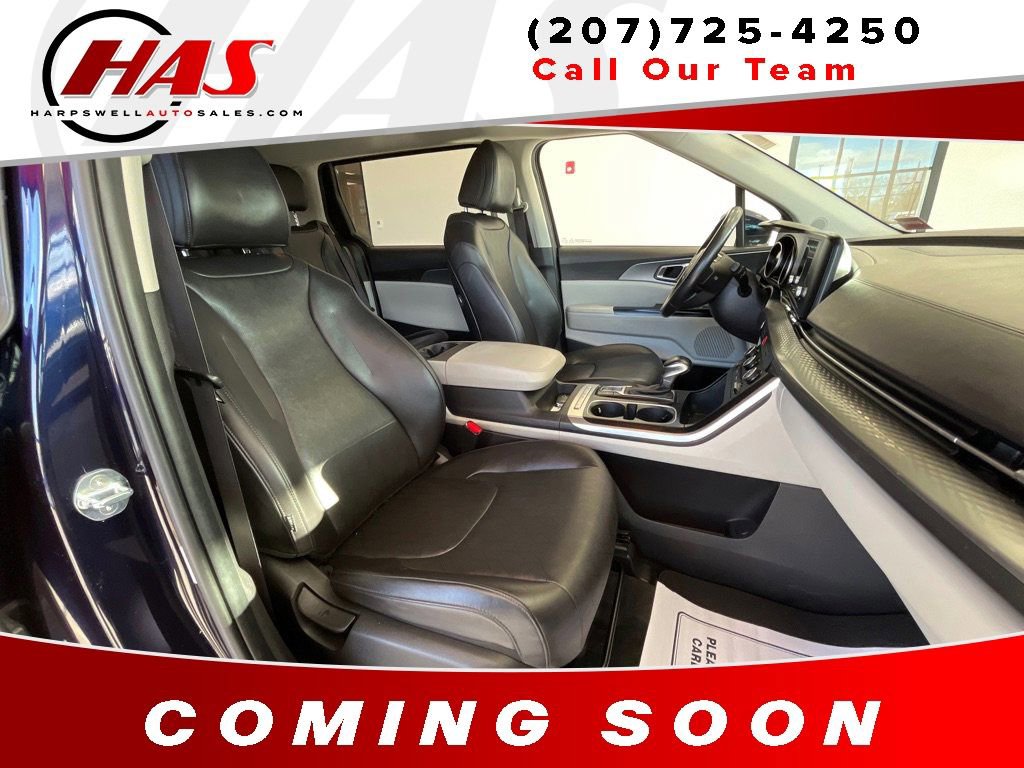 Used 2022 Kia Carnival LX image 14