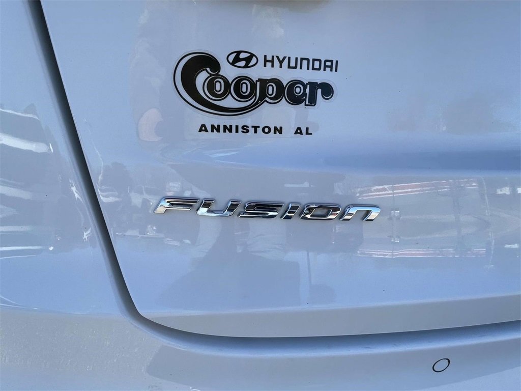 Used 2020 Ford Fusion SEL image 10