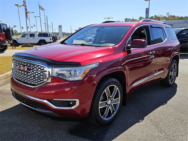 Used 2019 GMC Acadia Denali w/ Technology Package image 3