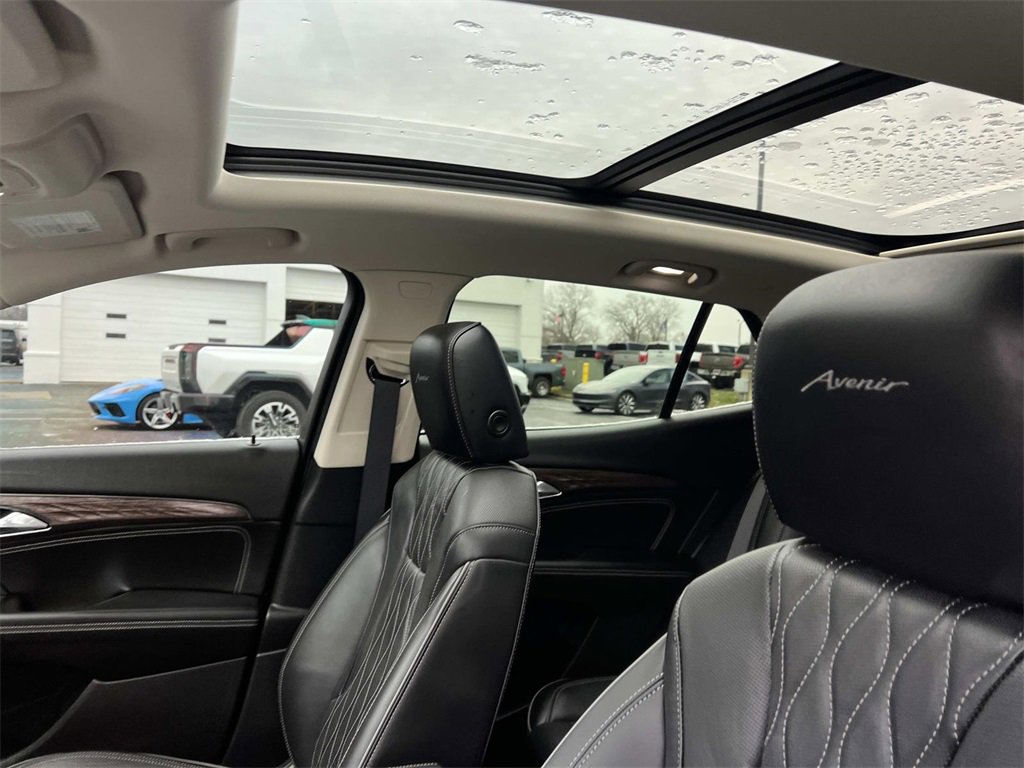 Certified 2023 Buick Envision Avenir image 19