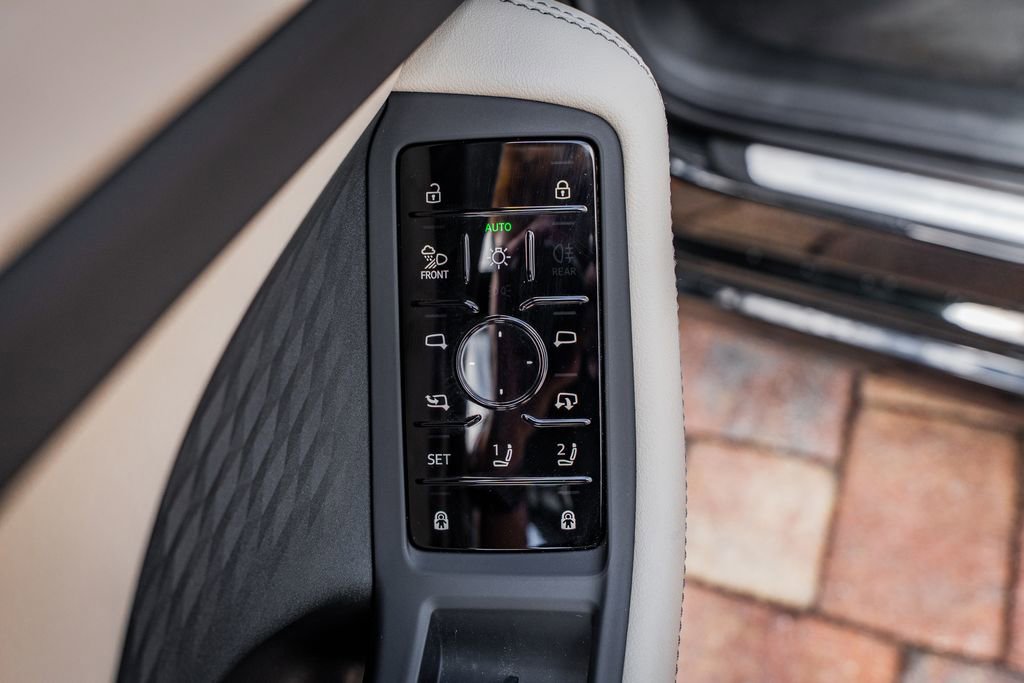 Used 2026 Audi A6 Prestige w/ Prestige Package image 18