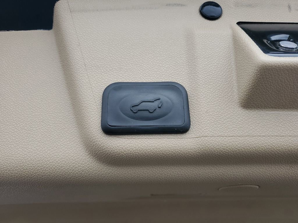 Used 2012 Buick Enclave Leather w/ Trailering Provision Package image 32