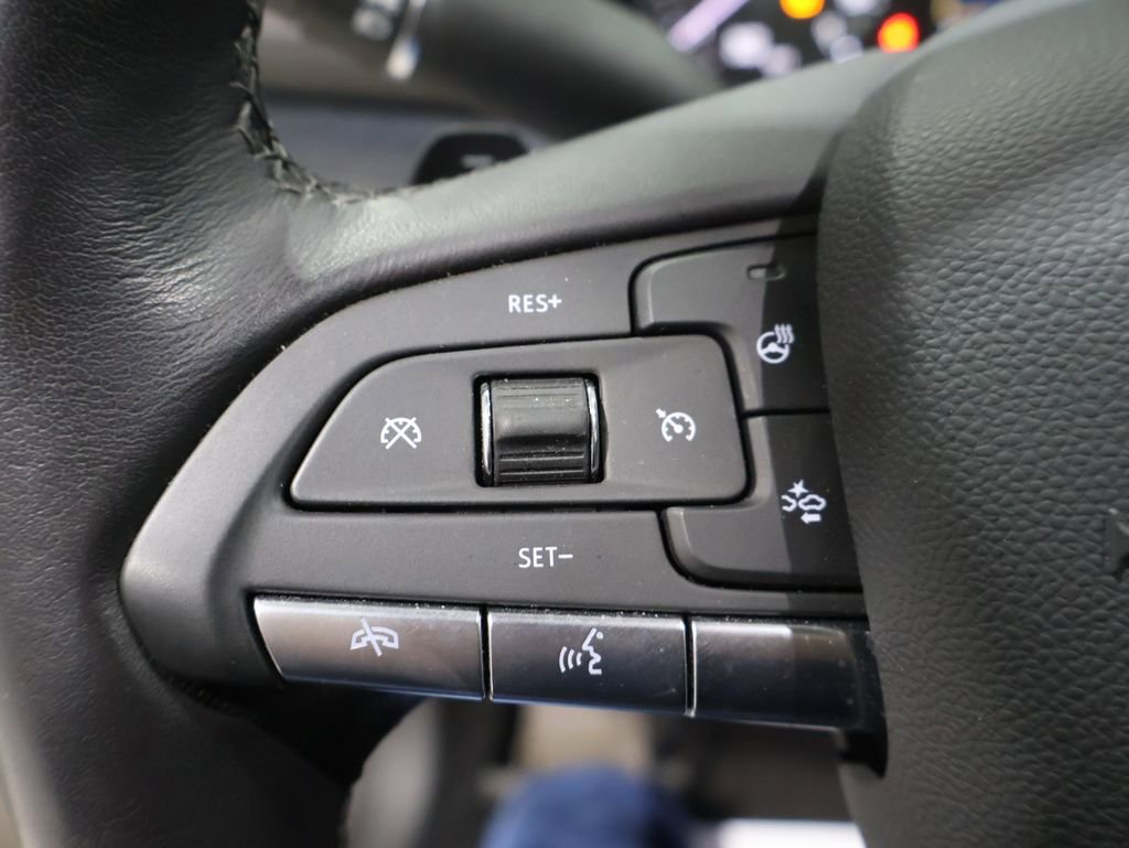 Used 2023 Cadillac XT4 Premium Luxury image 34