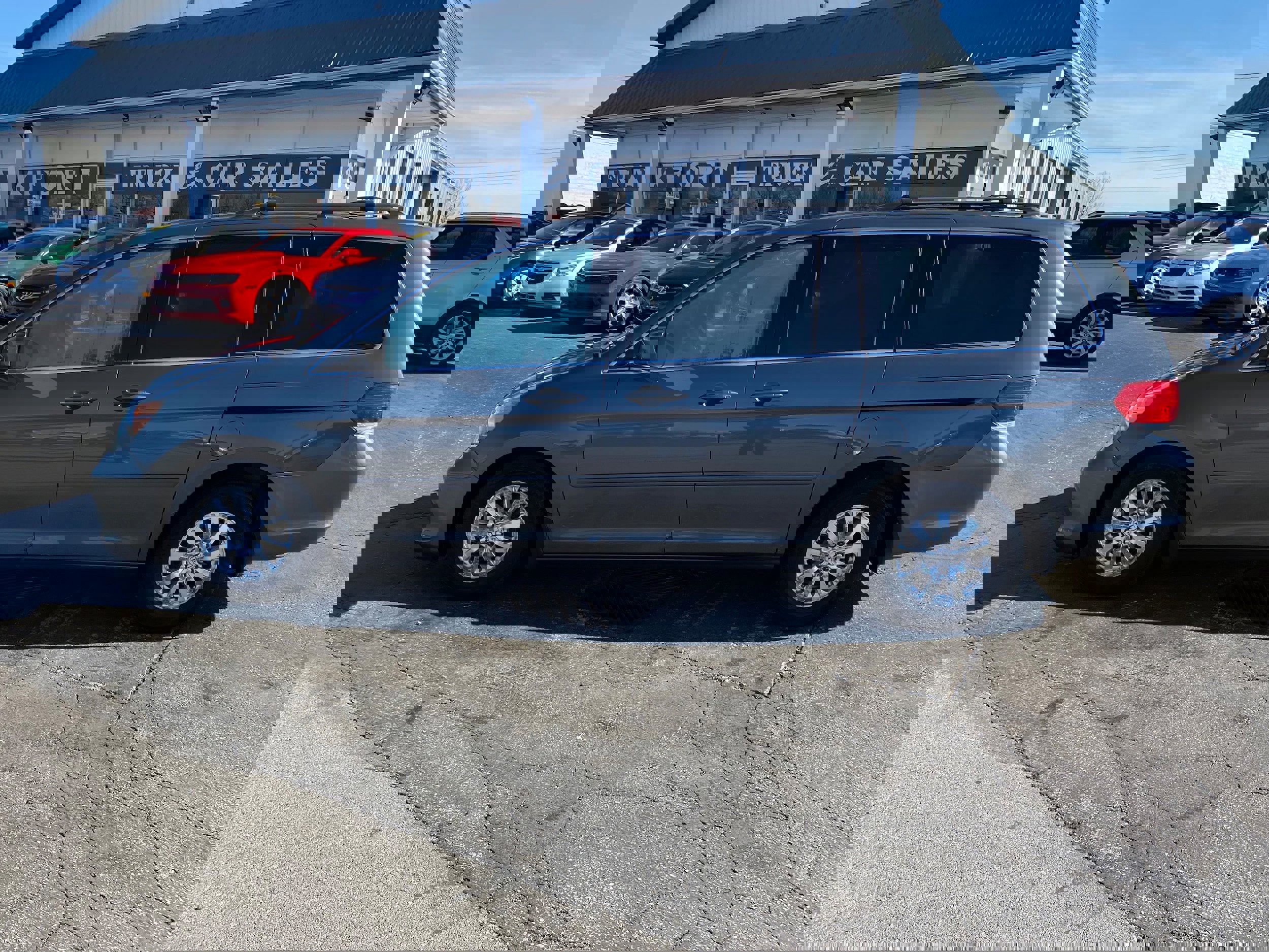 Used 2010 Honda Odyssey EX image 8