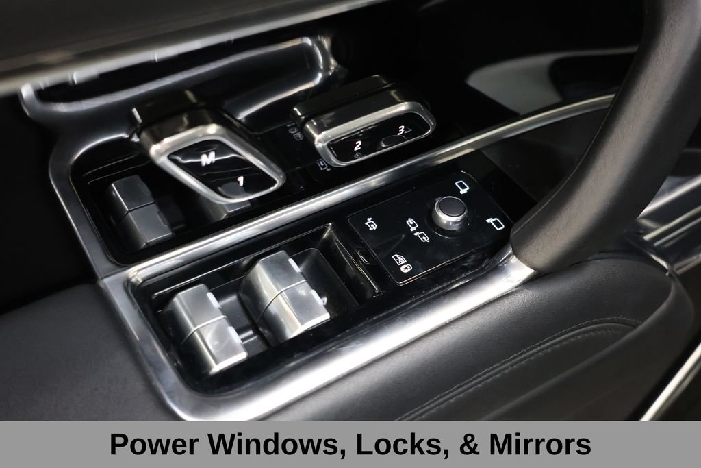 Used 2024 Land Rover Range Rover SE AWD/4WD image 52