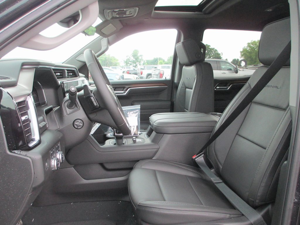 New 2025 GMC Sierra 1500 Denali w/ Denali Reserve Package image 14