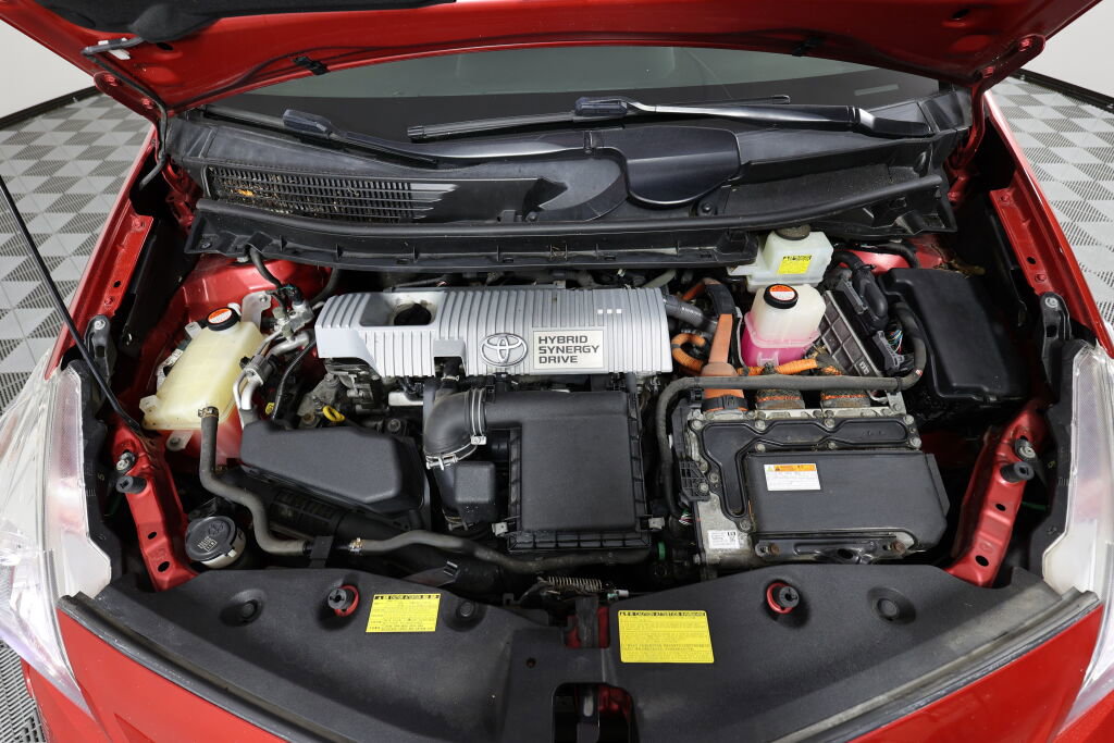 Used 2014 Toyota Prius V Three image 40